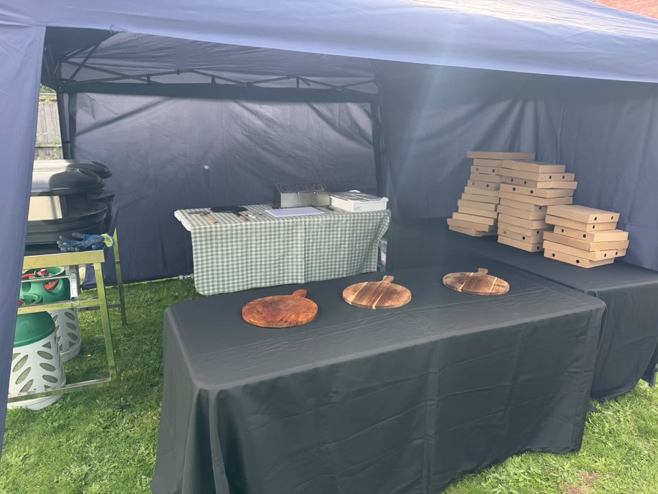 Xanders outdoor pizza catering setup